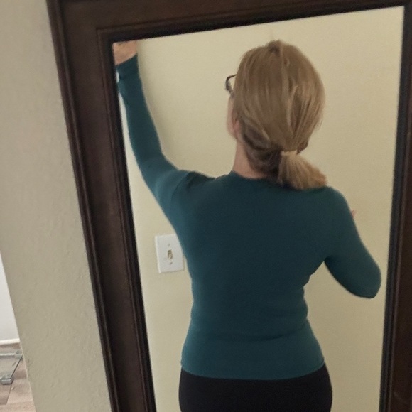 lululemon athletica Deep Teal Wandermost Ultra Soft Nulu Crew Neck long sleeve - Picture 3 of 6